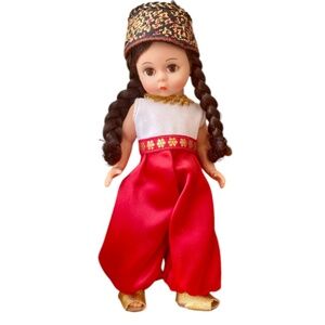Vintage Madame Alexander Doll 8” International Algeria #528